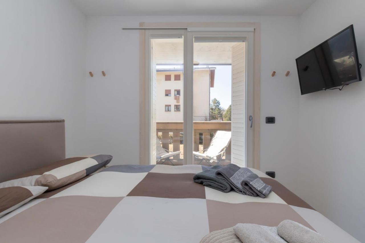 Cristallo Apartment - Ristrutturato Nuovo Centro Aprica Bagian luar foto