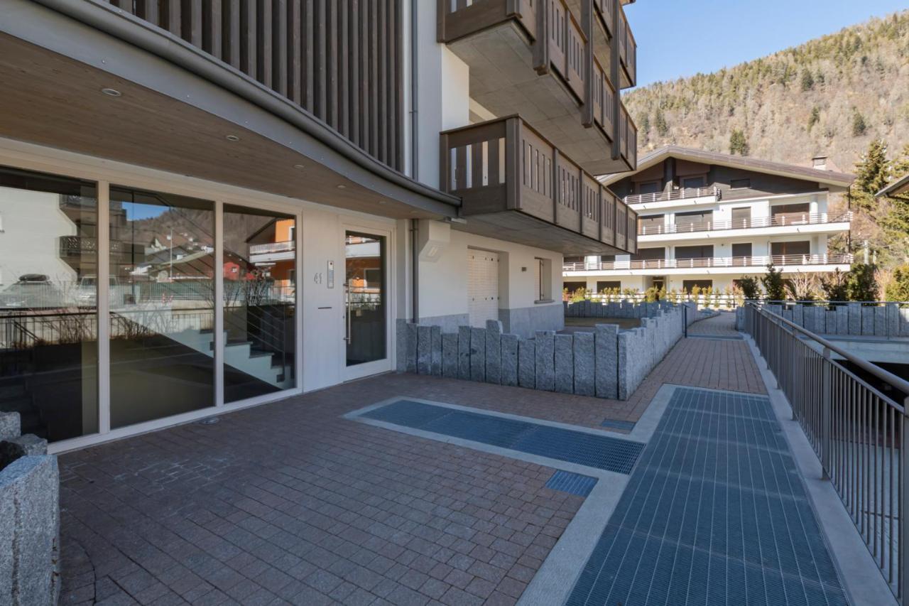 Cristallo Apartment - Ristrutturato Nuovo Centro Aprica Bagian luar foto