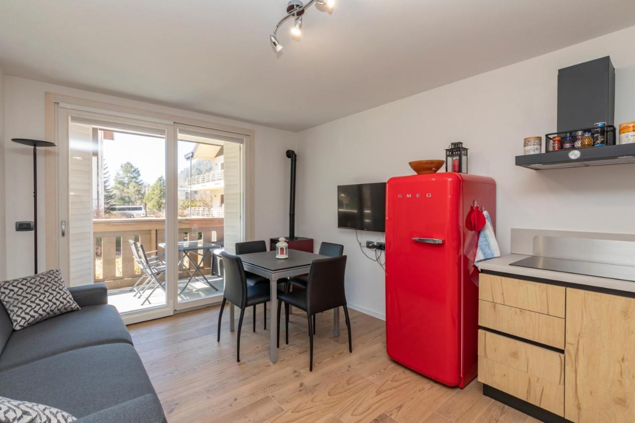 Cristallo Apartment - Ristrutturato Nuovo Centro Aprica Bagian luar foto