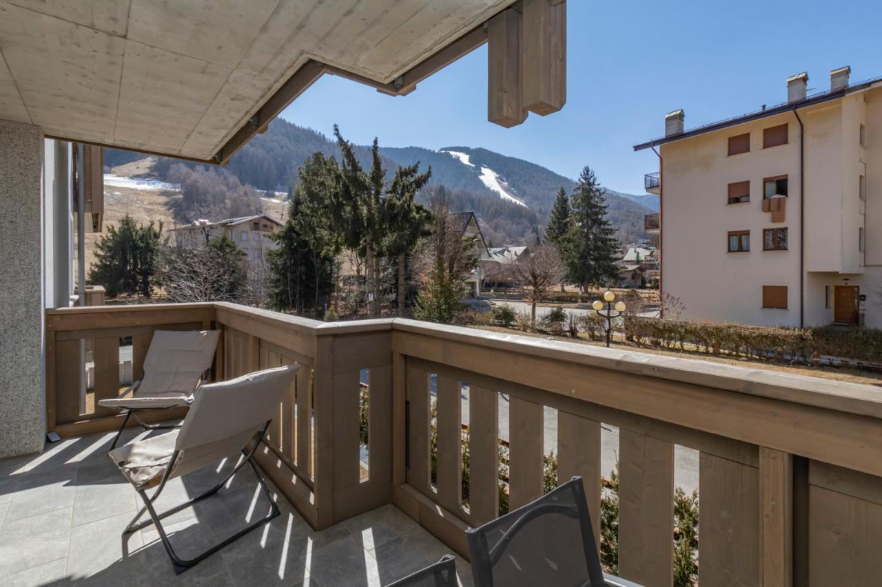 Cristallo Apartment - Ristrutturato Nuovo Centro Aprica Bagian luar foto